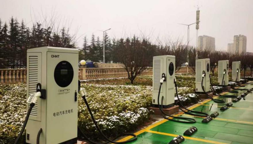 电动汽车充电站