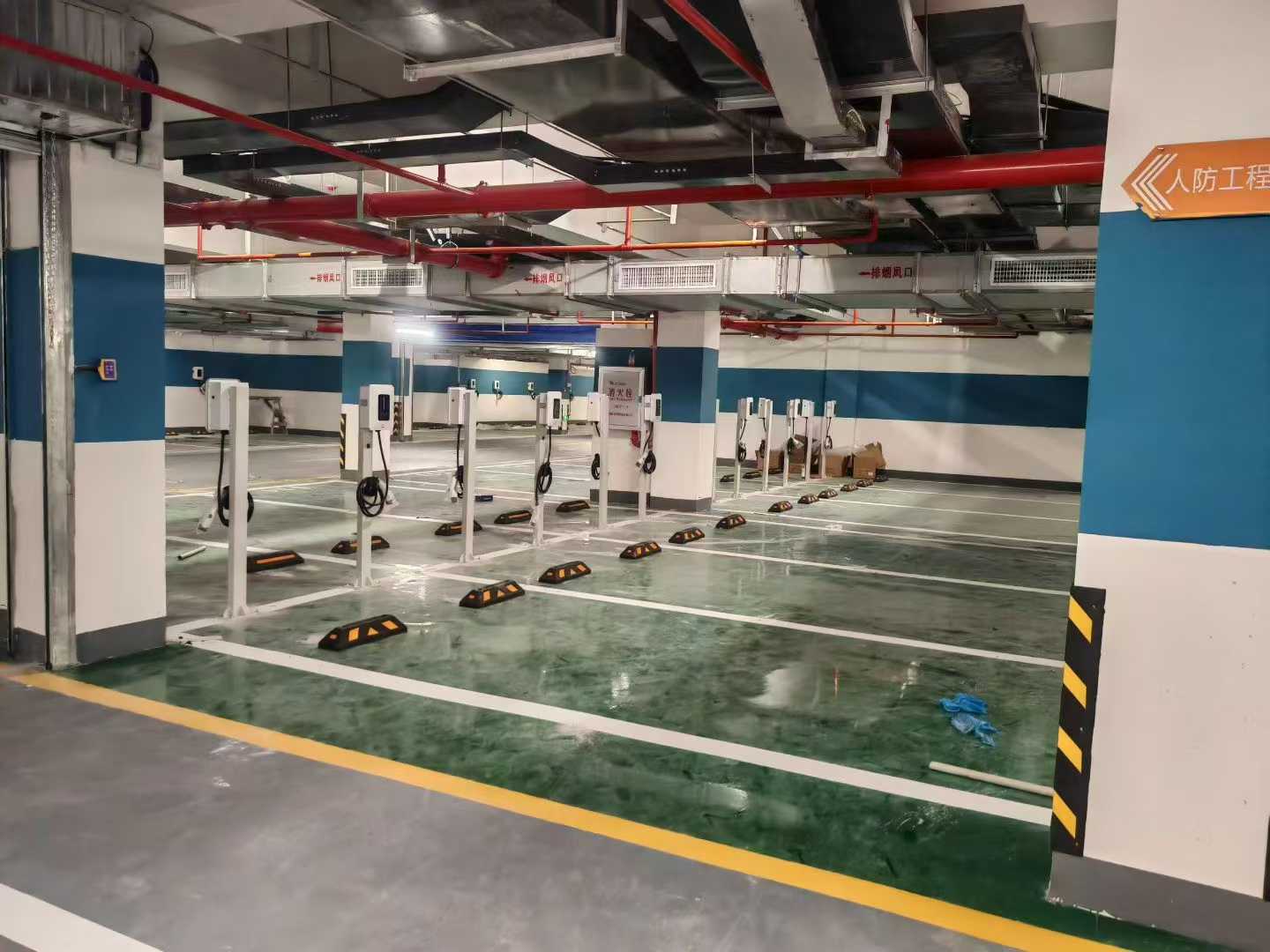 电动汽车充电站安装